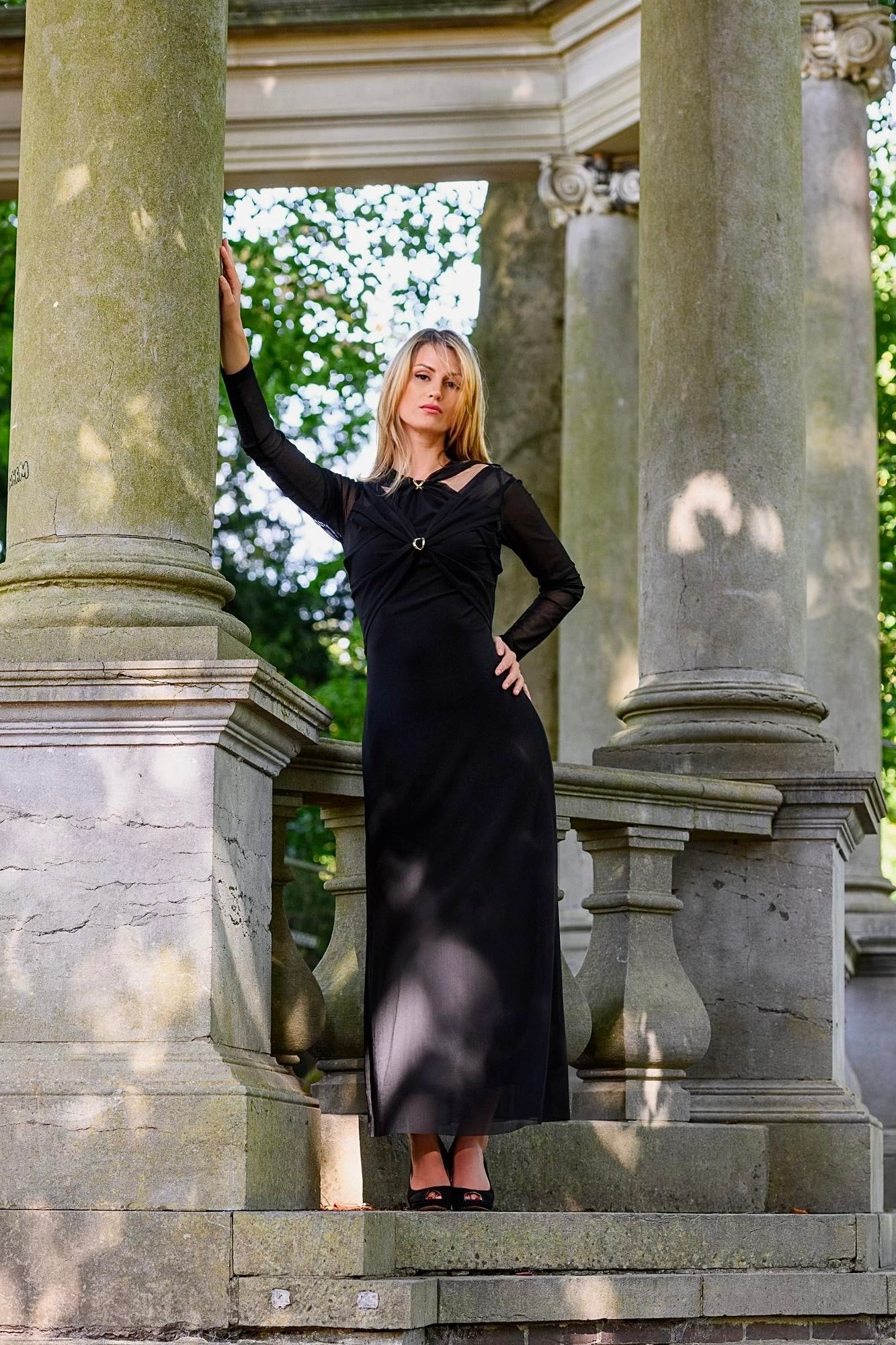 Zarif Dress - Crossed Mesh - Black